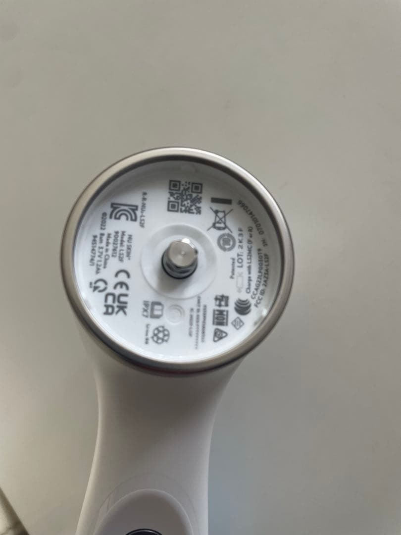 最終値下げ　超美品　LumiSpa io ルミスパio 美顔器