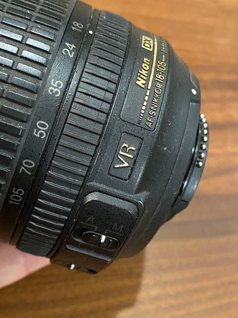 Nikon D70 CCDデジタル一眼 af-s 18-105 VR レンズ※注