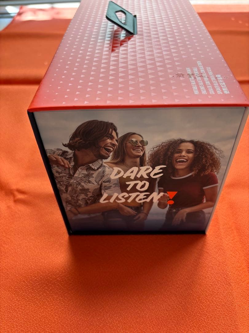 JBL ワイヤレススピーカー CHARGE5 充電機能付き