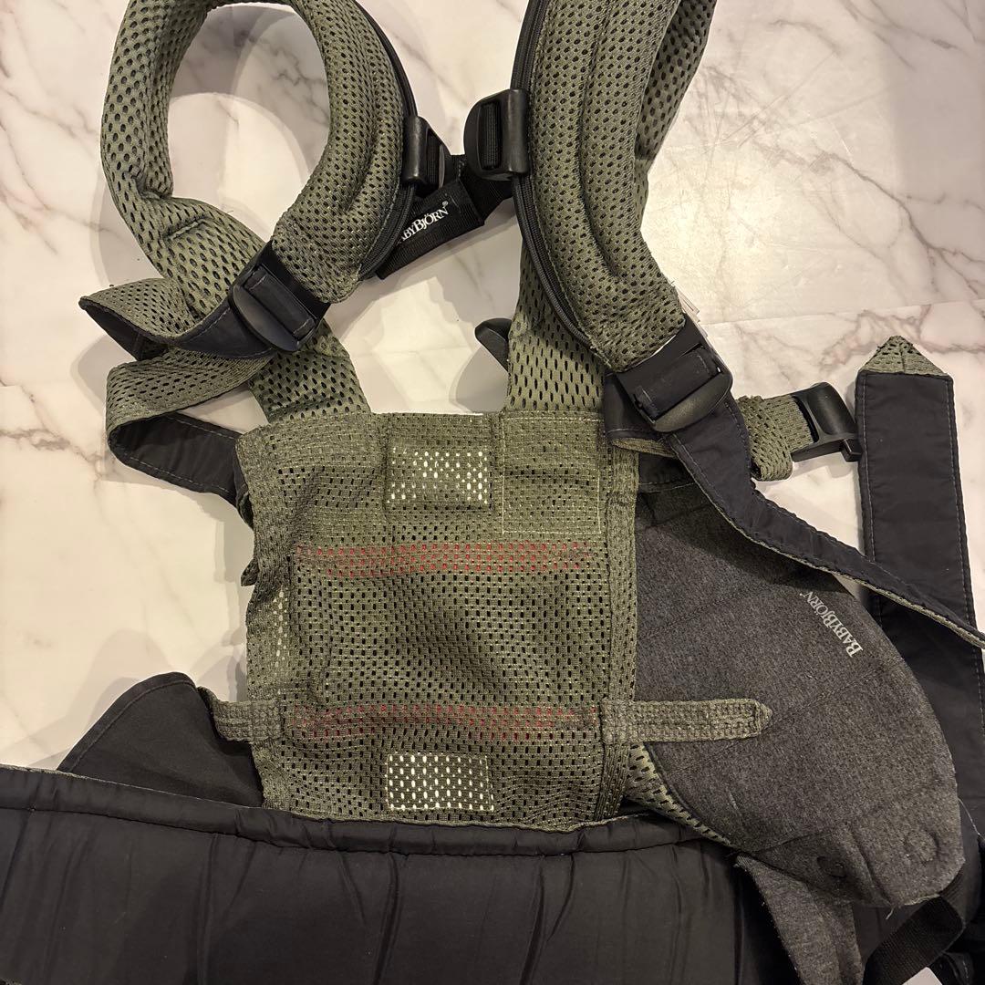 BABYBJÖRN 抱っこひも ハーモニー ダークグリーン