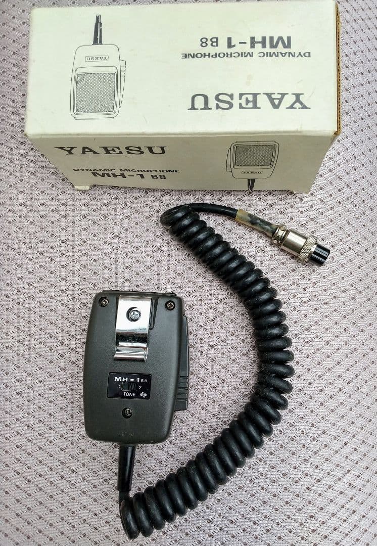 YAESU　FT-757SX（10wタイプ）　HF帯トランシーバー