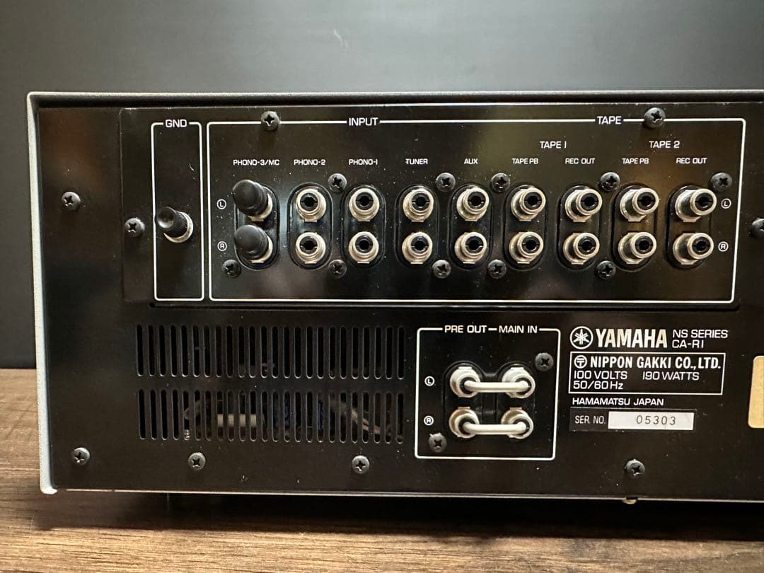 完動品　YAMAHA ヤマハ プリメイン アンプ CA-R1 取り扱い説明書付き