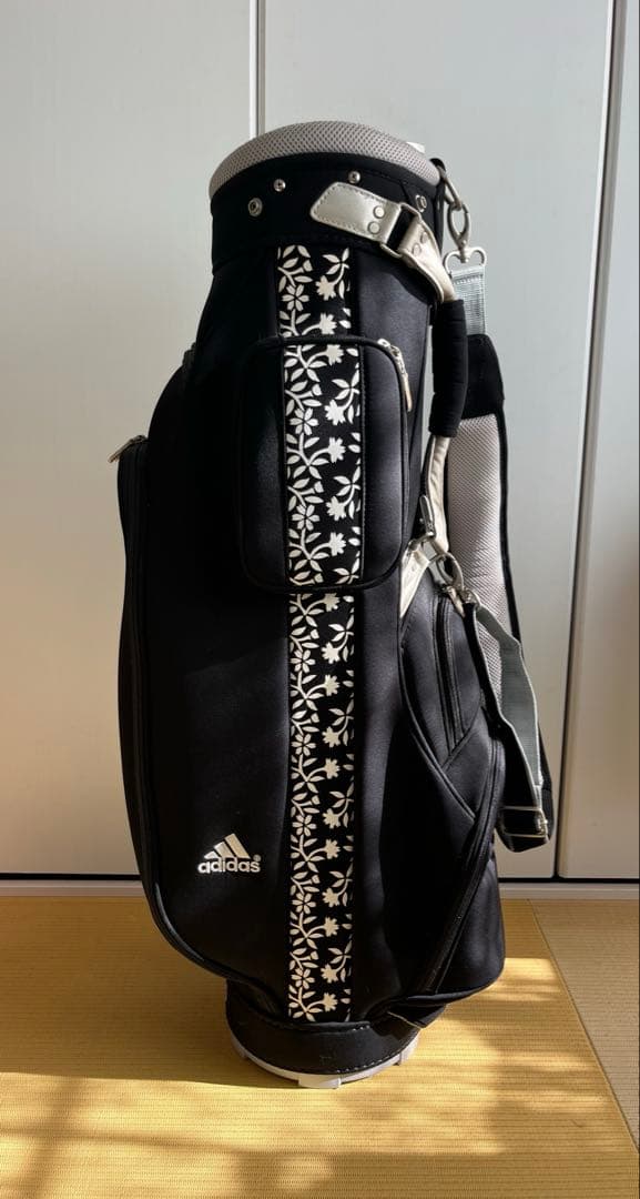 adidas キャディバッグ 黒 花柄