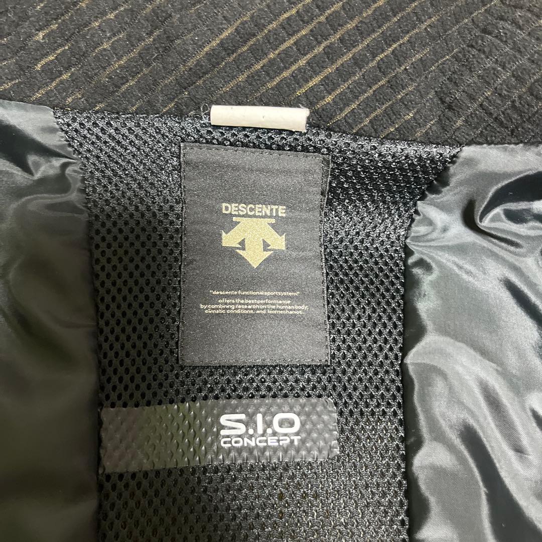 チームデサント　スキーウェア　上下