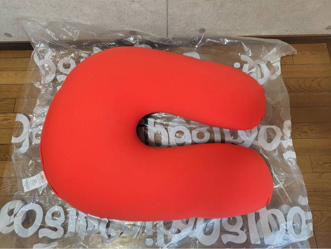 ​C069 Yogibo Support ヨギボー サポート U字 レッド