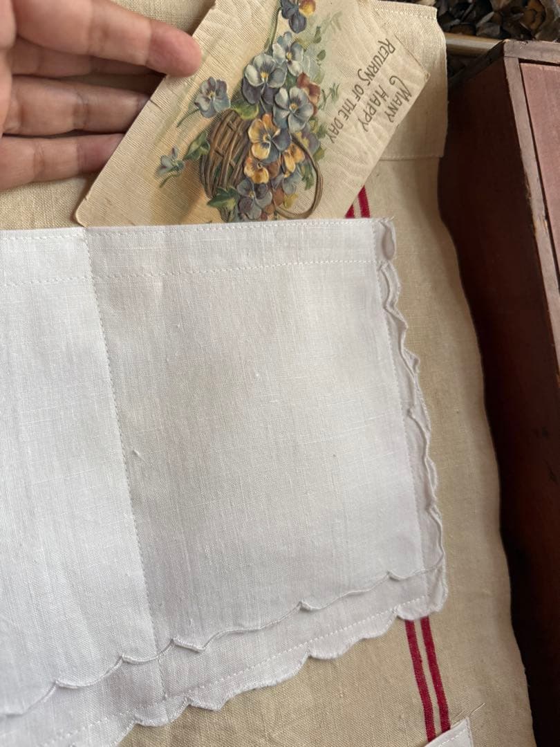 フランスアンティークஐ⋆*大人可愛いウォールポケット・リネン・花柄・刺繍