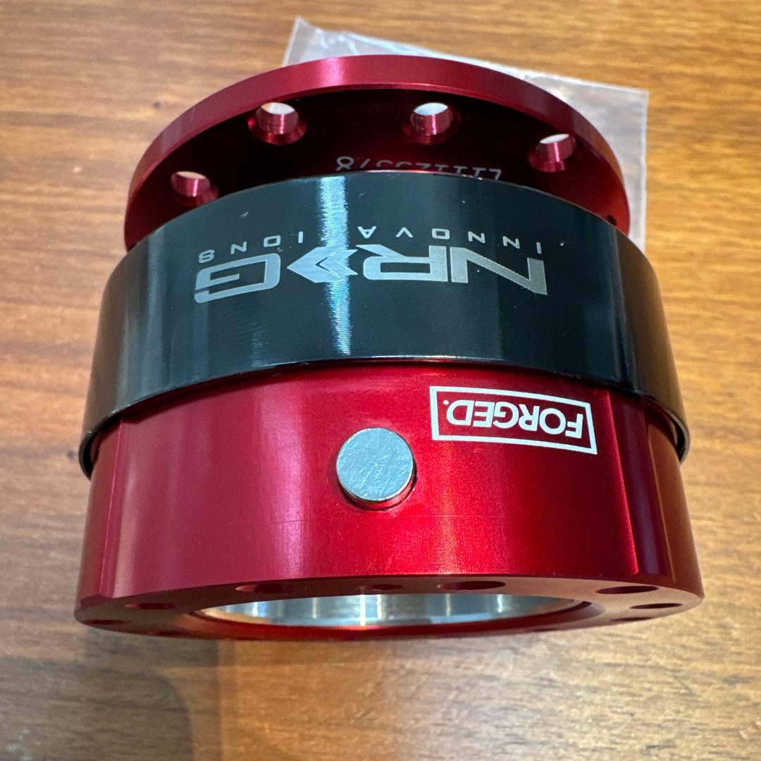 NRG Innovations クイックリリース　ステアリングボス　正規品