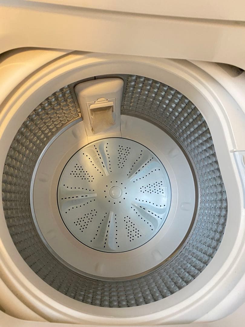 【送料込み】AQUA 全自動洗濯機縦型6kg AQW-S6M 2022年