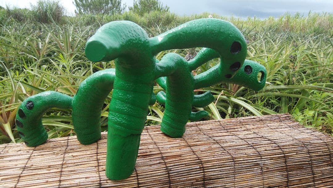 孟宗竹の置物（緑）　宇宙への幻想２