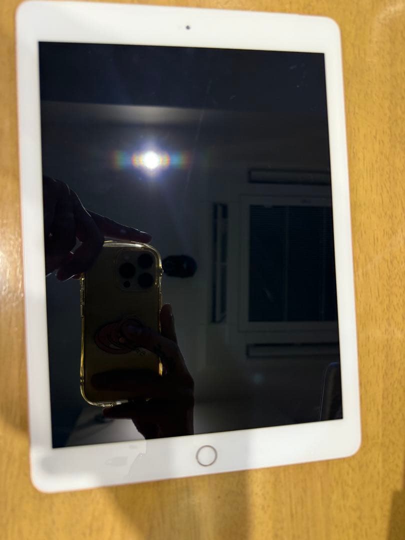 美品✨Apple iPad 32GB ゴールドiPad第6世代