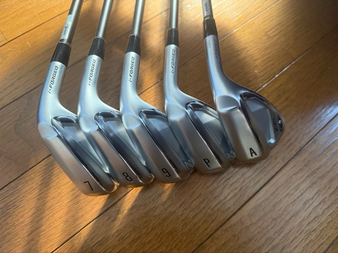 スリクソン　アイアン