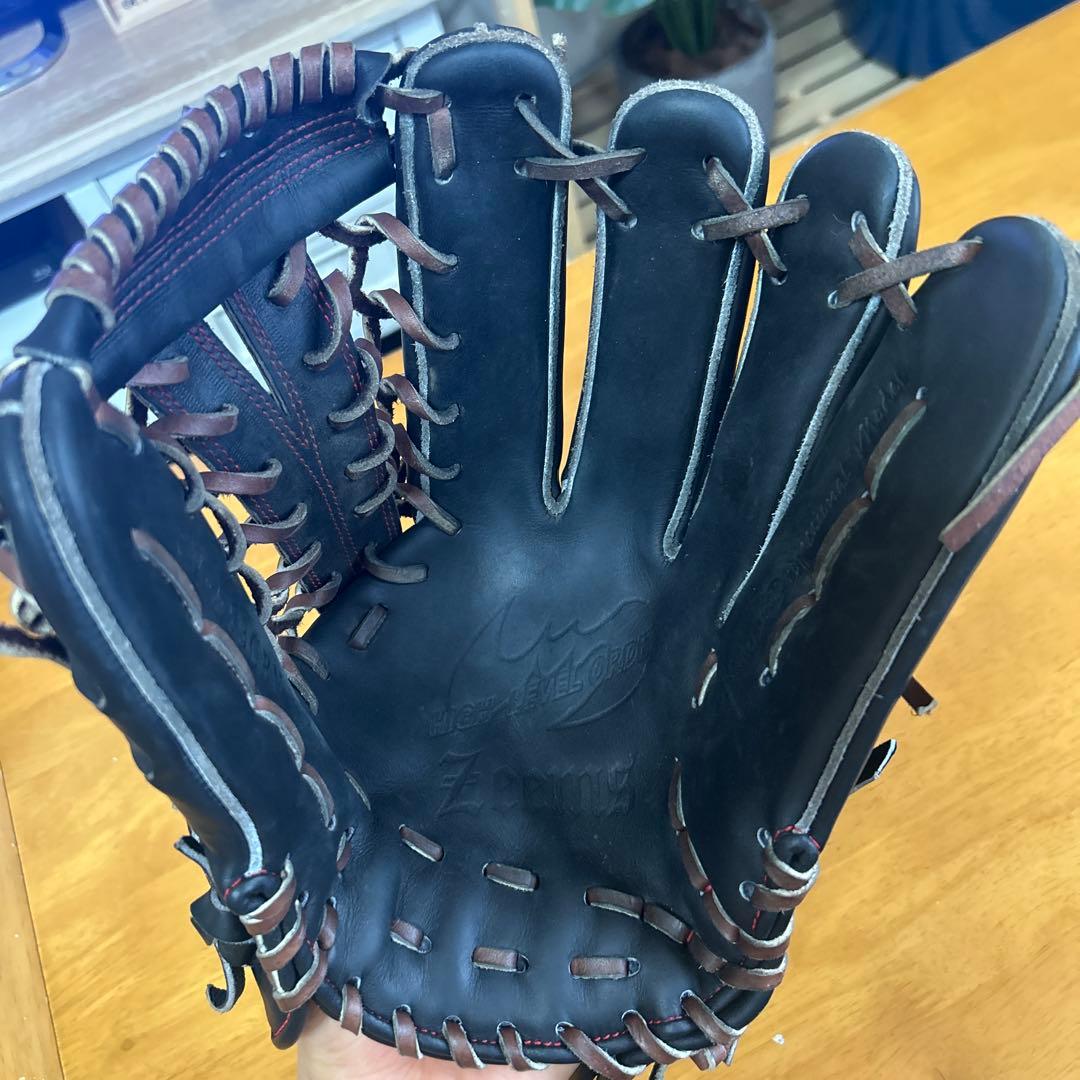 Zeems 軟式一般外野手用グローブ　グローブ袋、ベルト、型付けボール付き