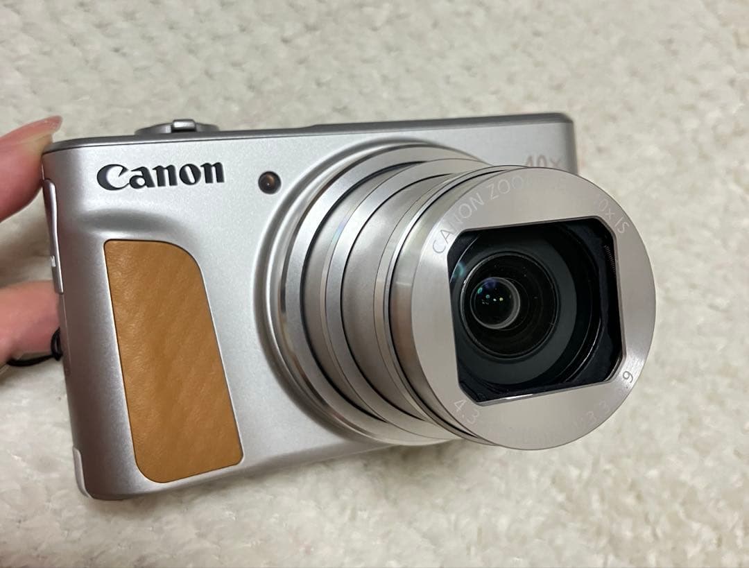 F*o様 Canonキャノン　POWERSHOT SX740 HS シルバー　デ