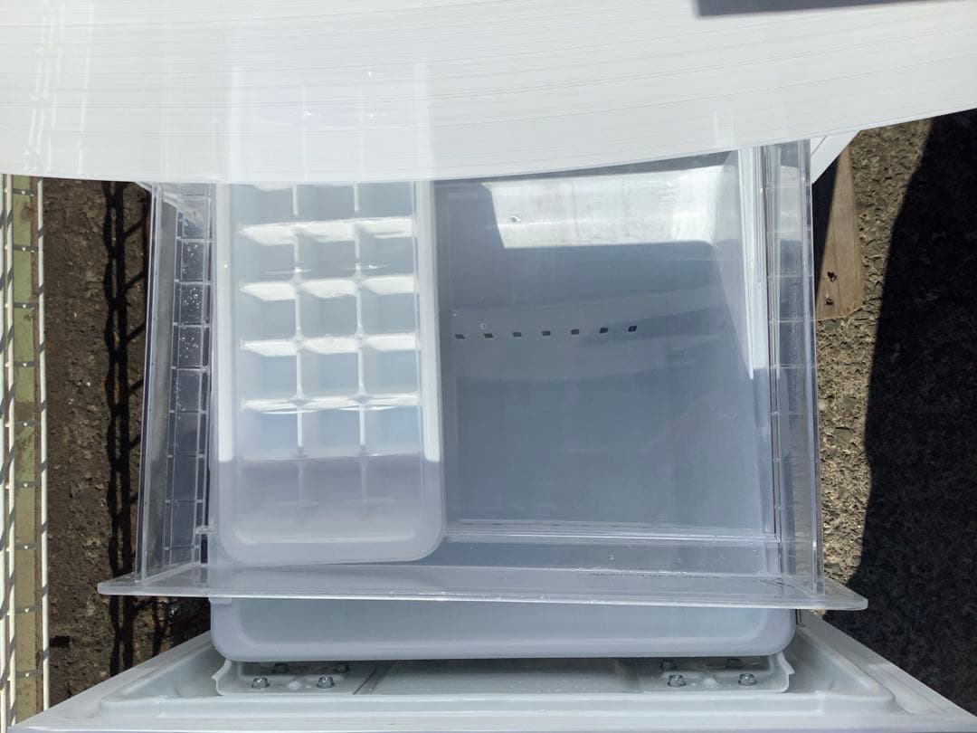 アイリスオーヤマ 2ドア冷凍冷蔵庫 IRSN-15A-WE 154L 21年製