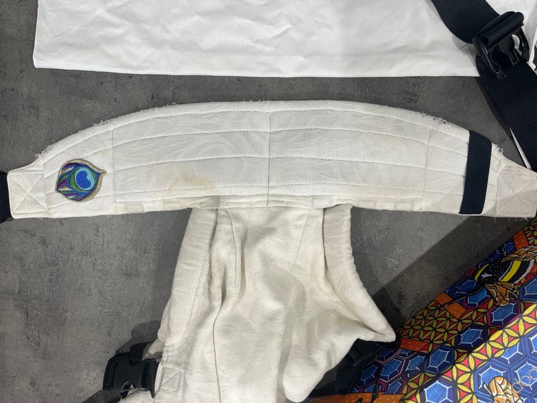 最終値下げ⭐︎アーティポッペ　抱っこ紐　artipoppe ベビー用品　出産準備