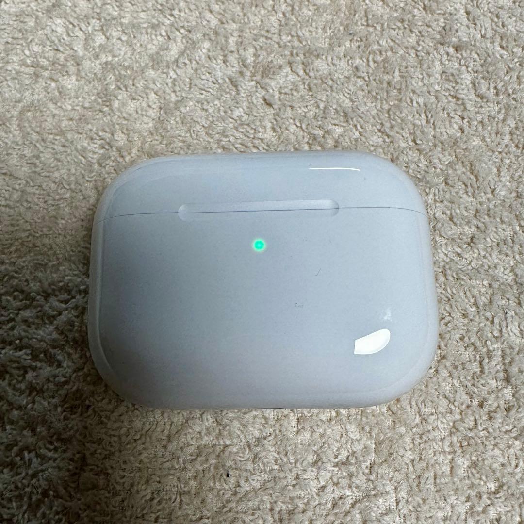 AirPods Pro 3 本体 ロック機能付ケースつき
