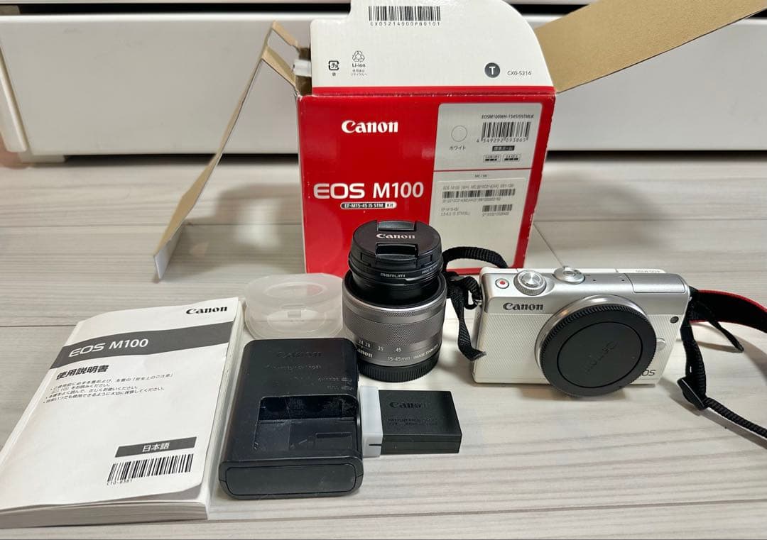 【美品】キャノン　EOS M100
