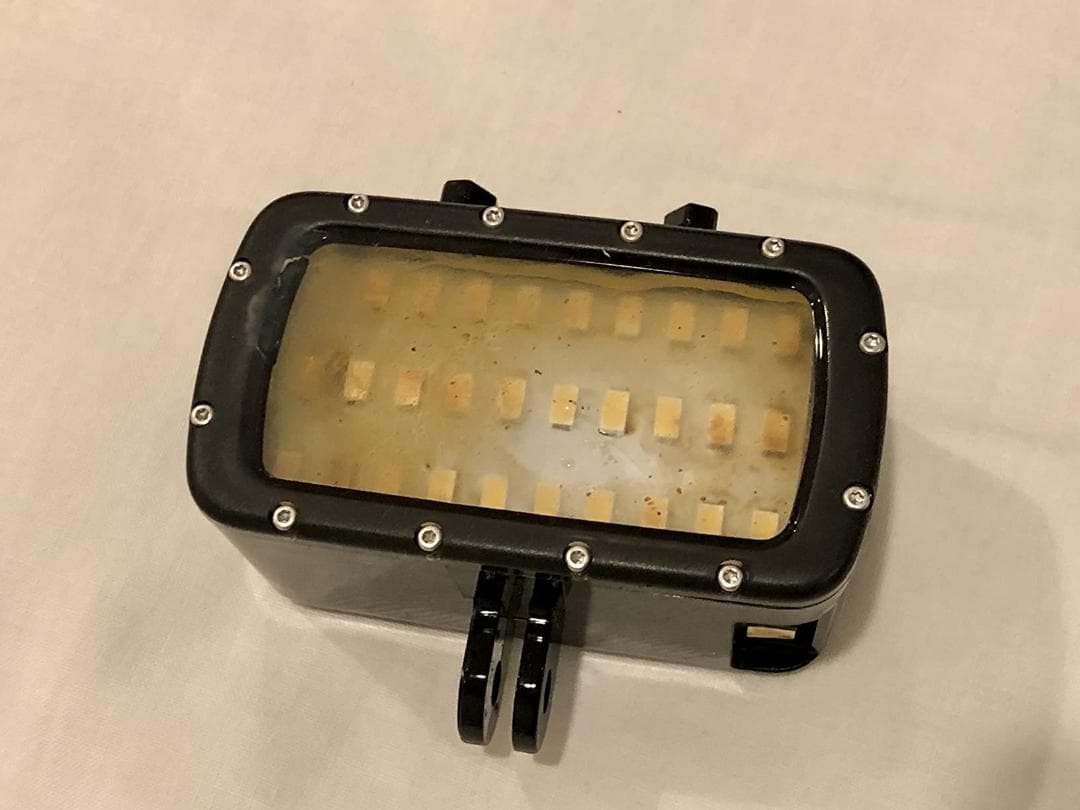 30 LEDビデオライト 防水ライト 使用可能カメラ多数 深海撮影対応 上質素材