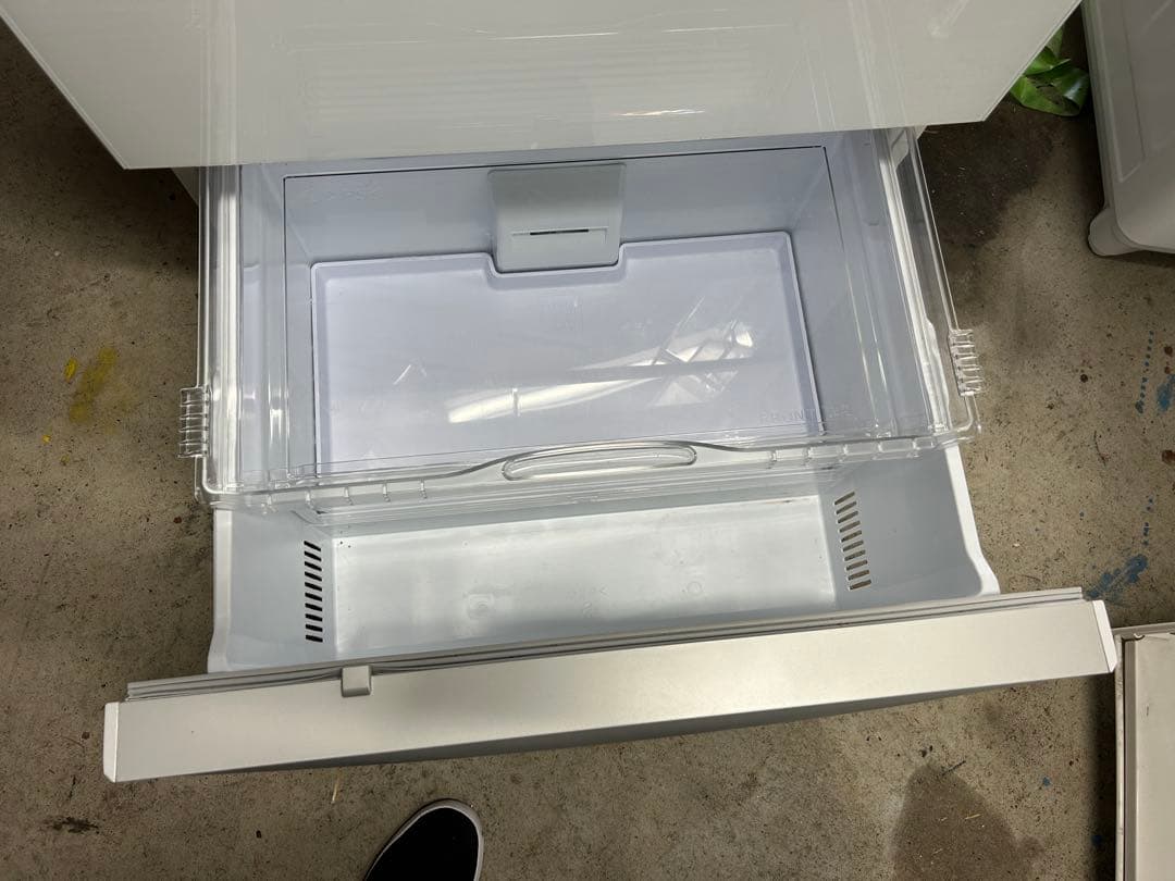 Mitsubishi MR-WX60G-W 冷蔵庫 600L 2022年製