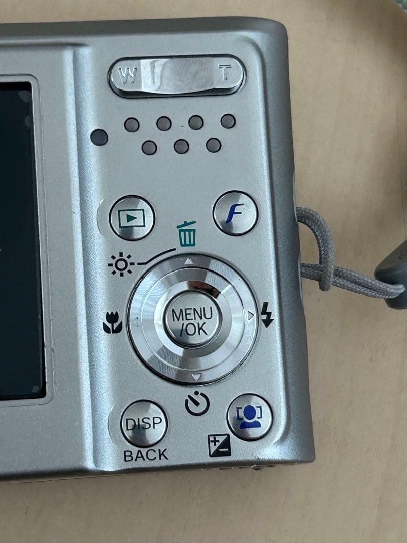 FUJIFILM FinePix F31fd コンパクトデジタルカメラ