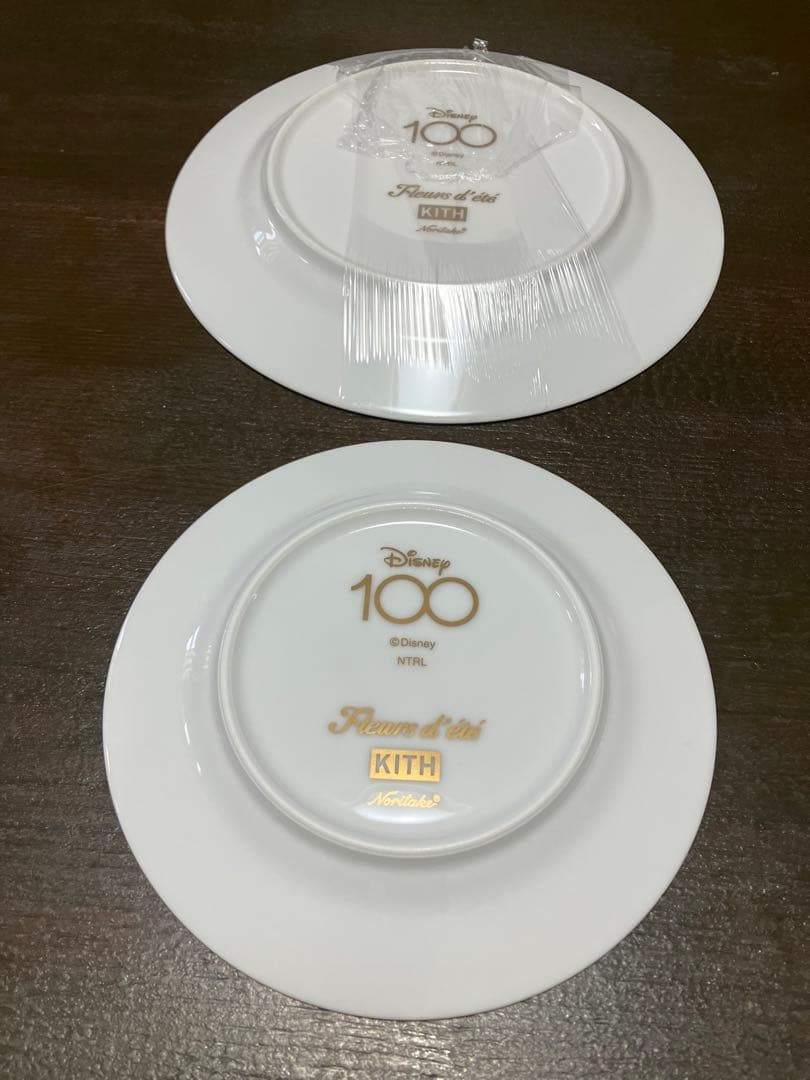 新品★キス&エテ フォー ディズニー　プレート2枚セット　Disney100周年