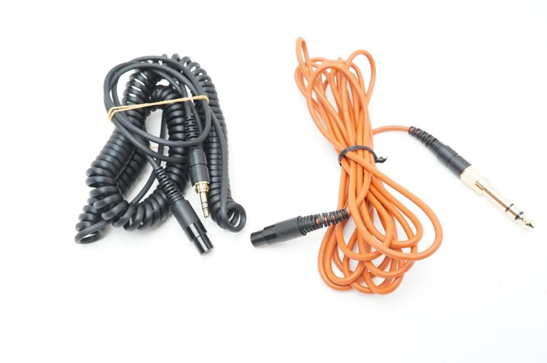 ＜美品＞AKG K712 PRO　アーカーゲー　有線　ヘッドホン