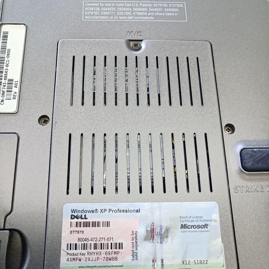 ジャンク DELL Latitude D520