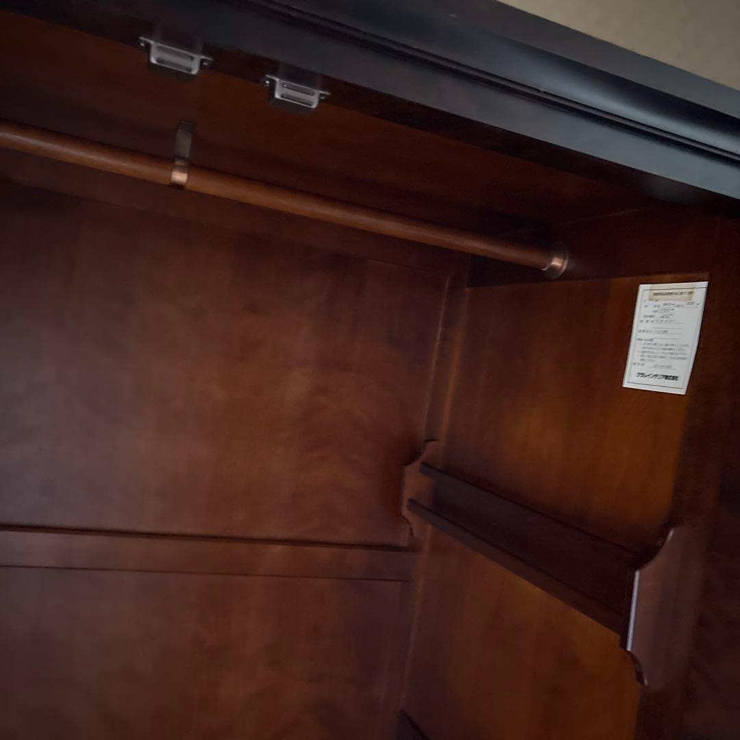 ダークブラウン扉付き収納　北海道民藝家具　洋タンス