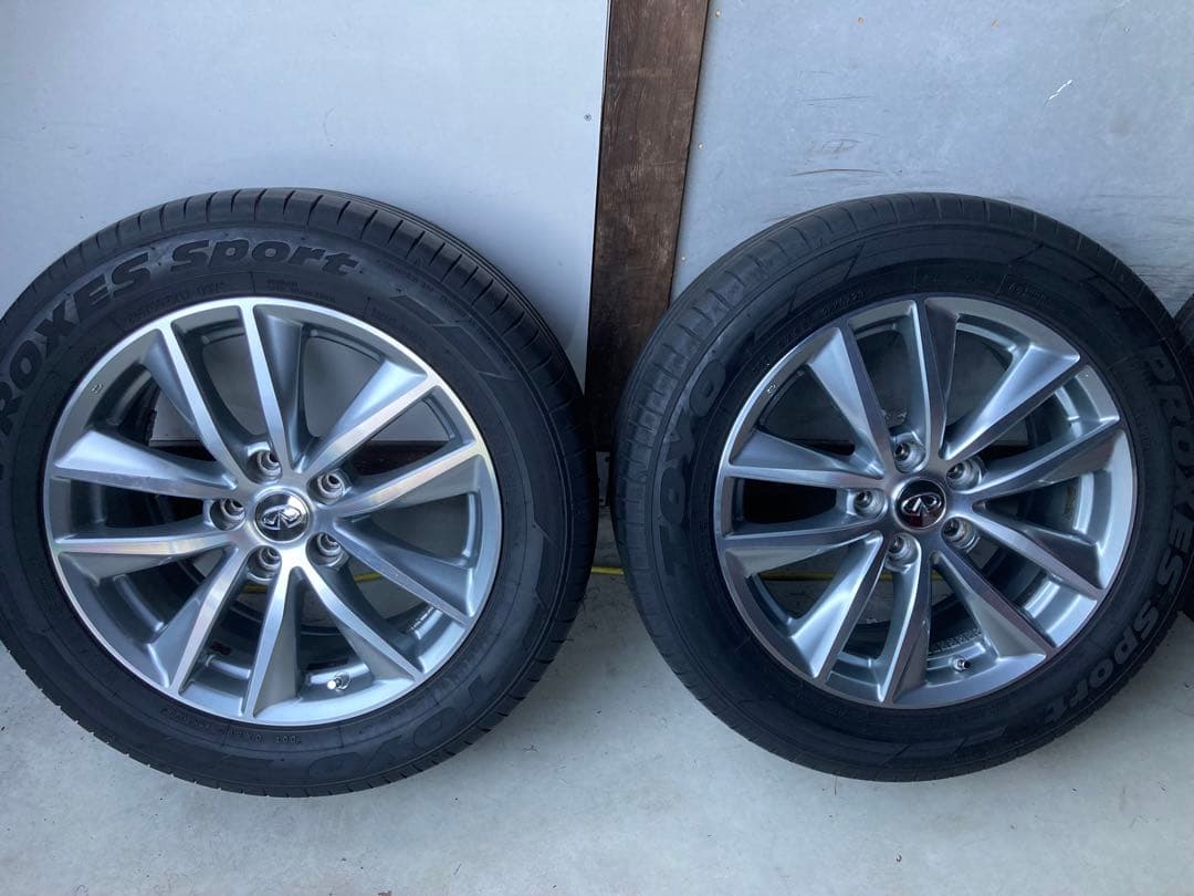 2023年バリ山！v37スカイライン純正TOYO PROXES235/55R17