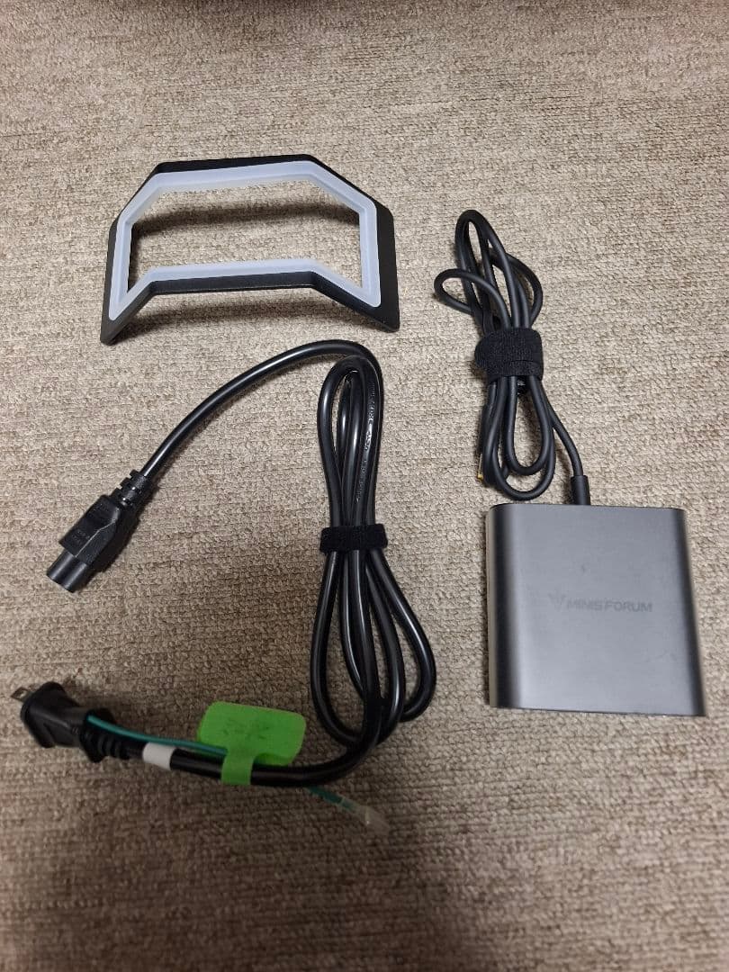 ミニPC MINISFORUM UM773