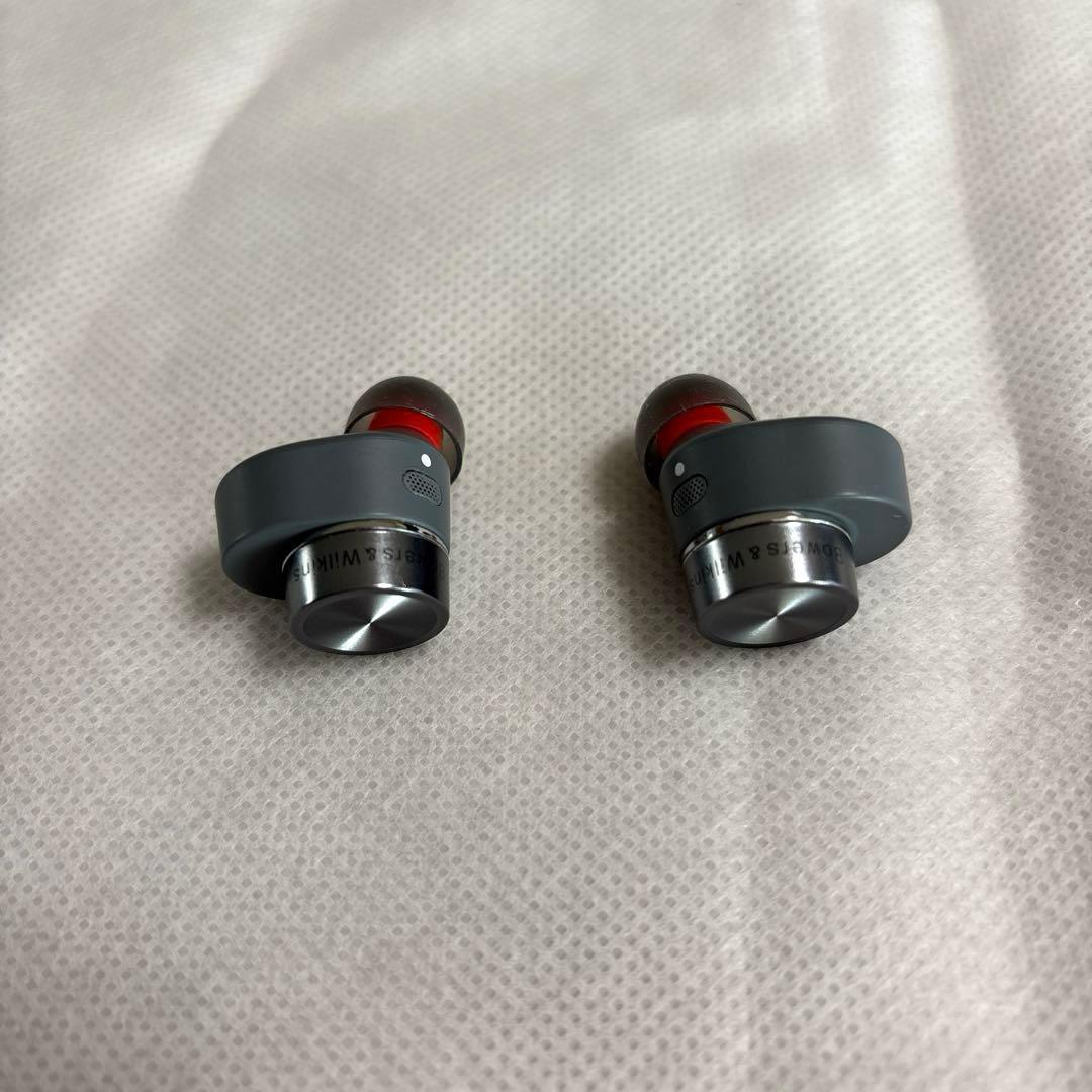 Bowers & Wilkins 完全ワイヤレスイヤホン Pi5 S2