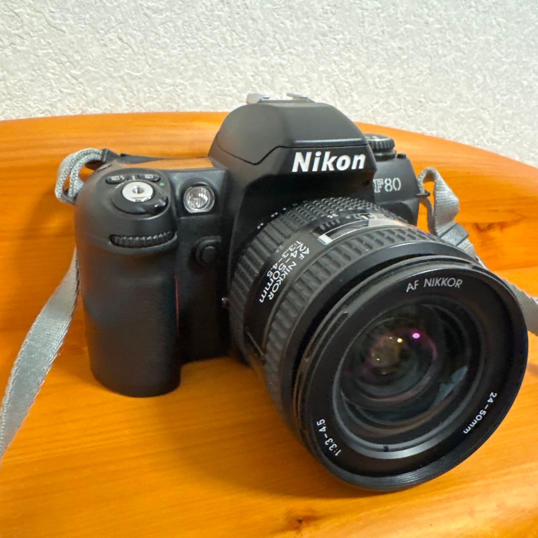 フィルムカメラ nikon f80 / AF NIKKOR f3.3-4.5 24-50mm