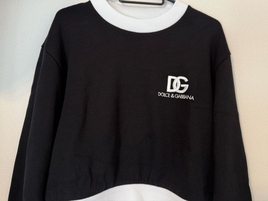 【新品】DOLCE & GABBANA クロップドスウェット