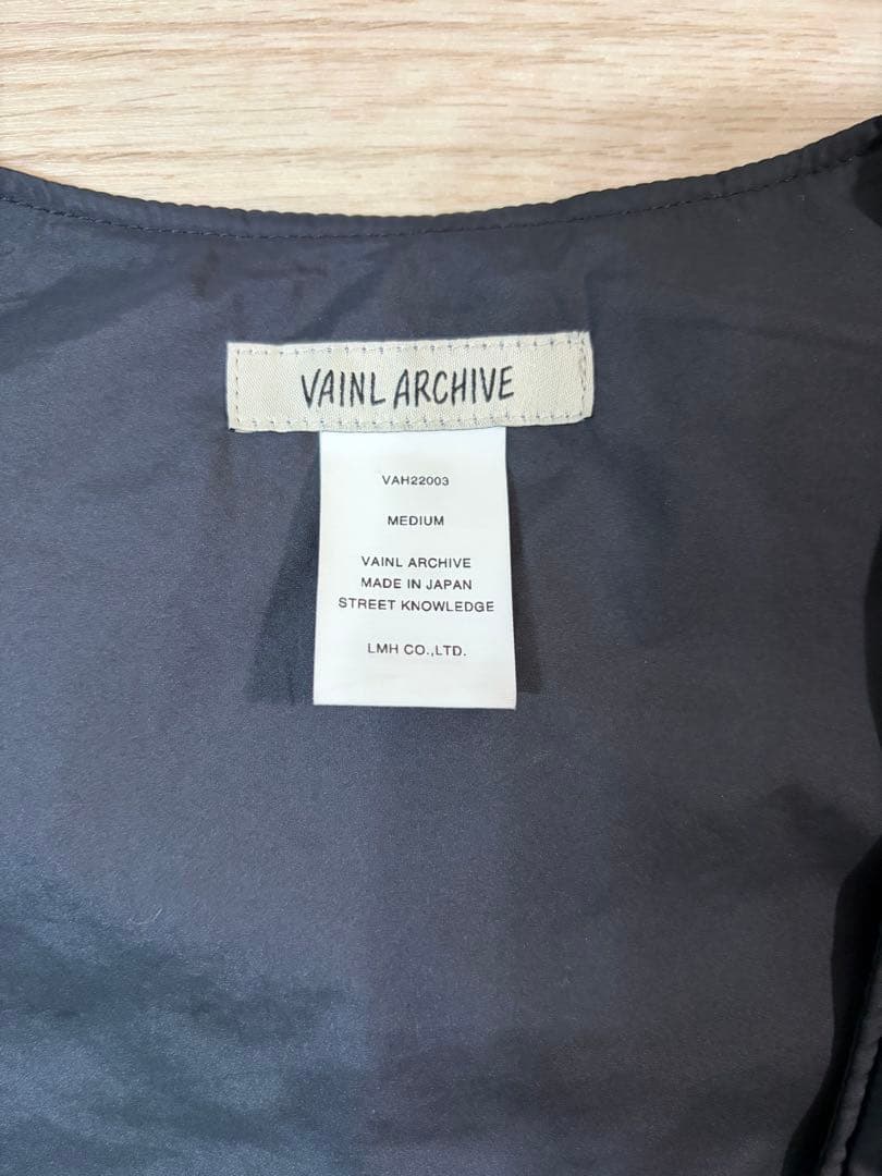 vainl archive ベスト　ブラック　Mサイズ