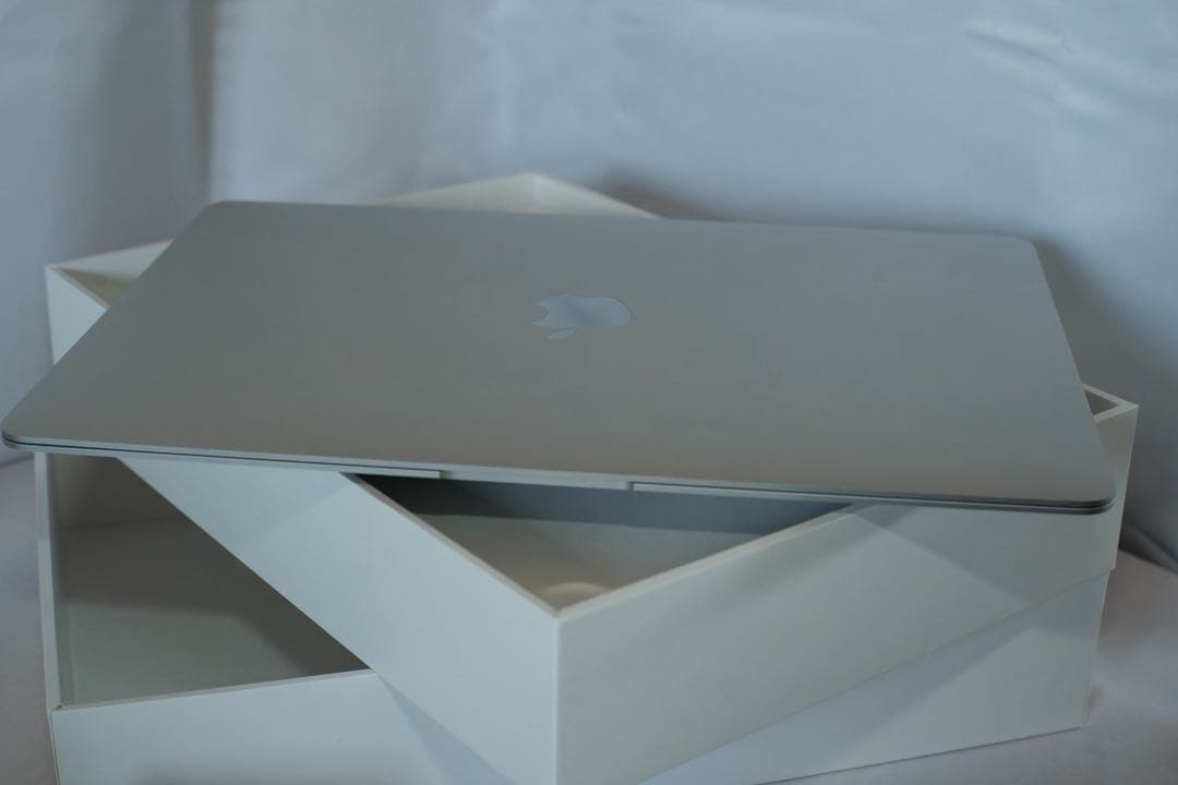 【週末特価】M1 MacBook Air 16GB/512GB シルバー