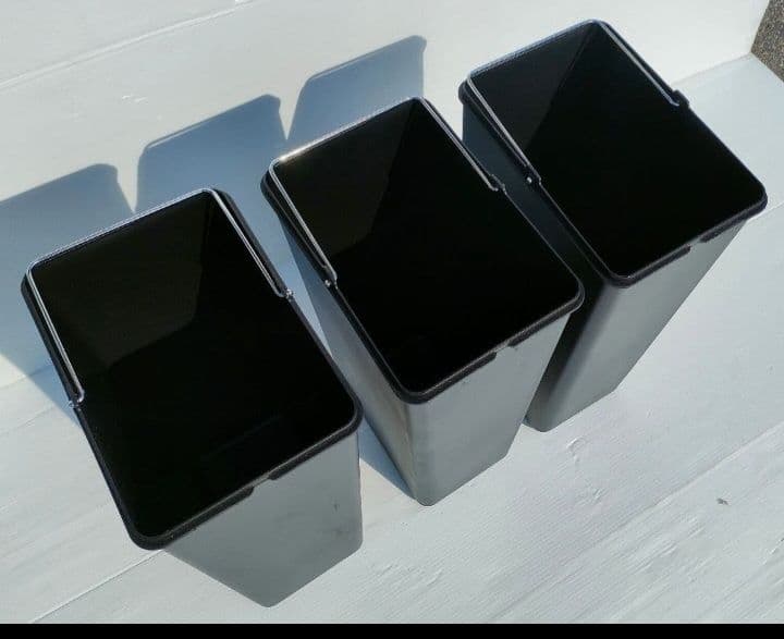 ゴミ箱 ダストボックス ペダル式 3×18L