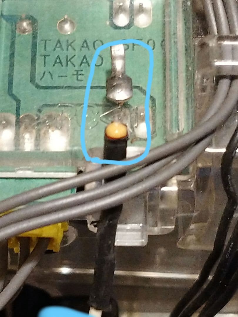 パチンコ■実機■高尾◆弾球黙示録カイジ◆フルオート◆送料込・引取りOK◆甘デジ