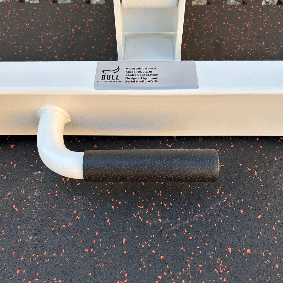 未使用 BULL アジャスタブルベンチ　MBC ONI ROGUE ELEIKO