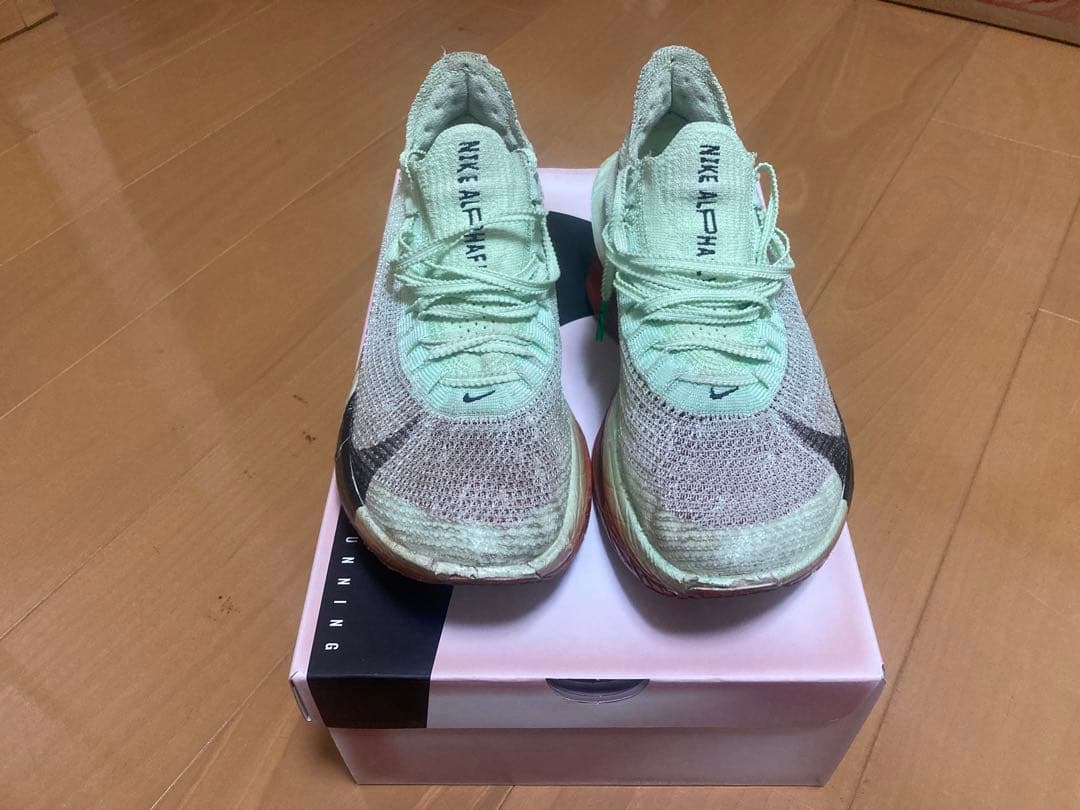 NIKE ZOOM ALPHAFLY NEXT%3 アルファフライ ネクス%3