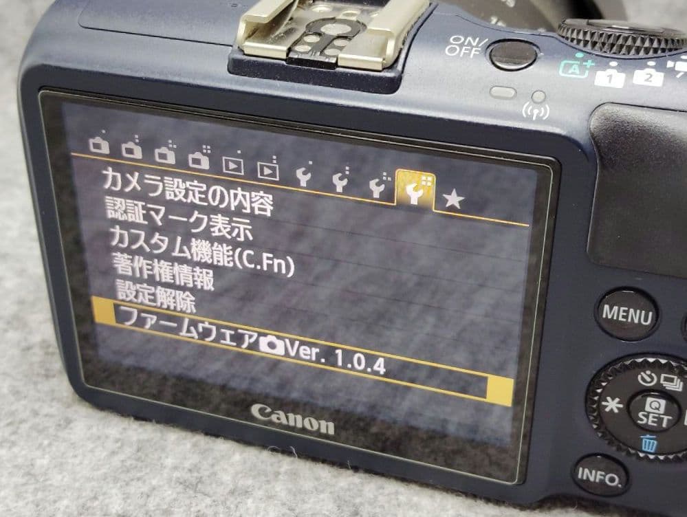 EOS M2 EF-M18-55レンズキット ベイブルー 希少