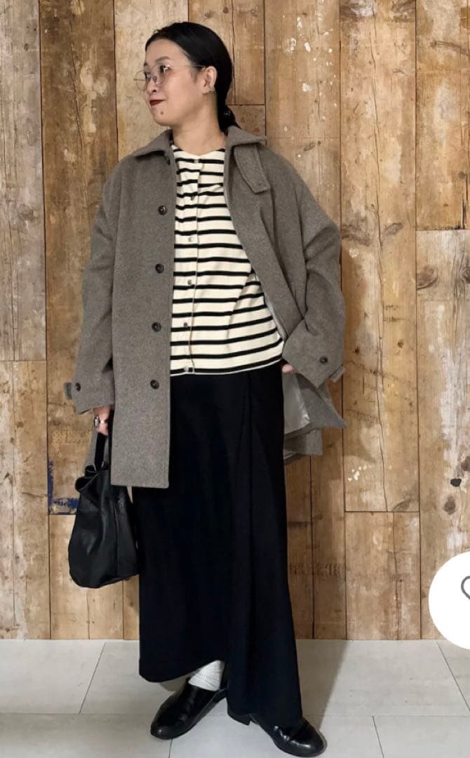 タグ付き未使用品　かぐれ　ウールバックタックショートコート