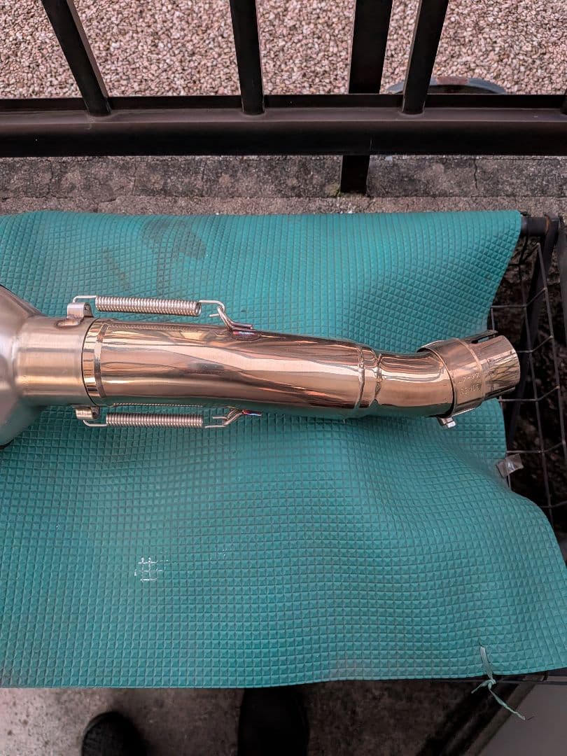 スズキ　ｖストローム２５０マフラー VALIENTE マフラー