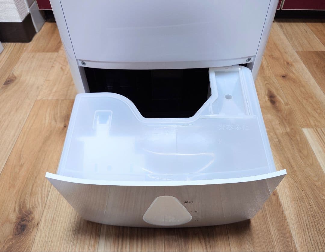 ◎三菱電機 衣類乾燥除湿機 MJ-P180VX-W 2023 年製 動作確認済