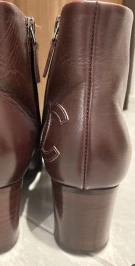 CHANEL ショートブーツ　ブラウン
