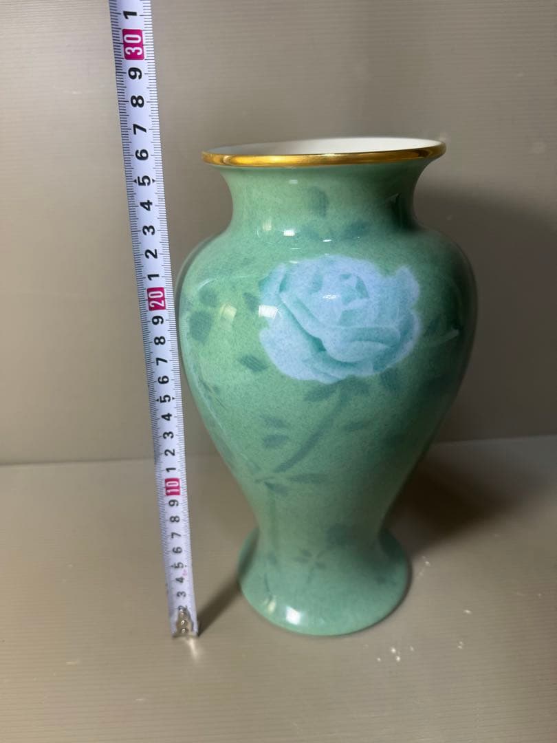 2580 深川製磁　彩色磁絵　花瓶　金彩