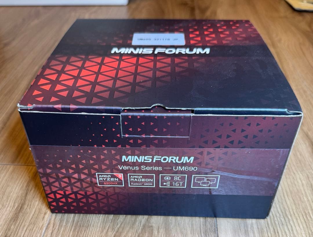 【ジャンク】MINISFORUM UM690 Ryzen 9 メモリ32GB