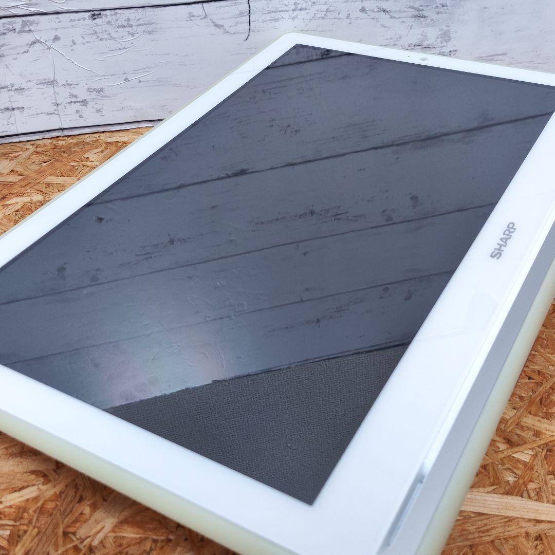 【美品】SHARP AQUOS 16V型 防水ポータブルテレビ 2T-C16AP