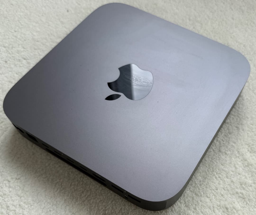 Apple Mac mini2018 スペースグレー