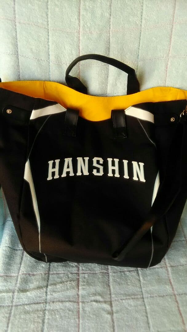阪神タイガースオフィシャルファンクラブのバッグ3点