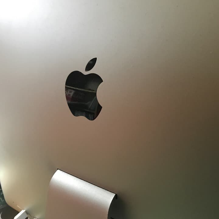 27インチiMac Retina 5Kディスプレイモデル[盛り盛り済み]